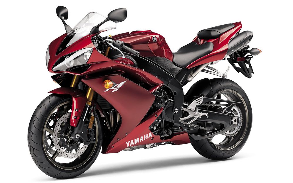 yamaha_r1-wide.jpg