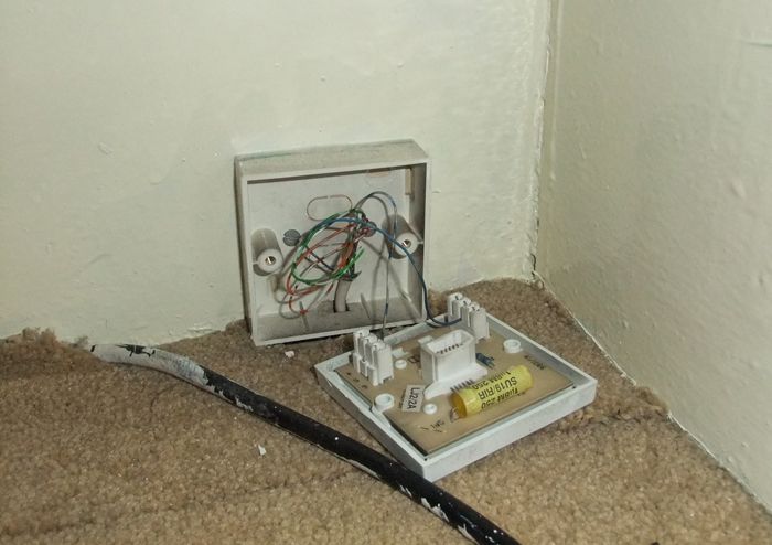 phone_socket.jpg