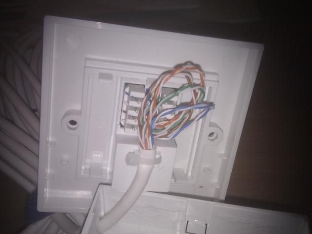 cables2.jpg