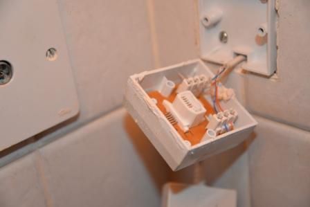 Kitchen socket.jpg