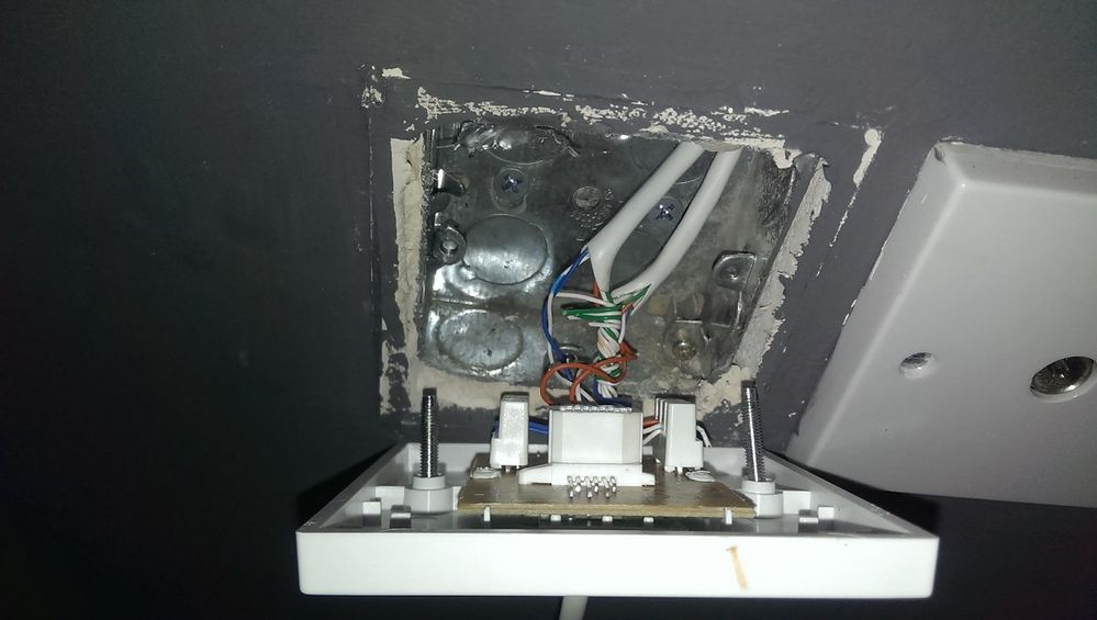 socket.jpg