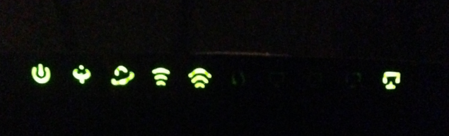 A pic of power lights on 2.PNG