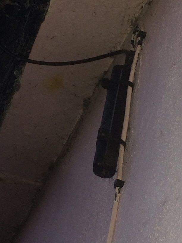 external conn.jpg