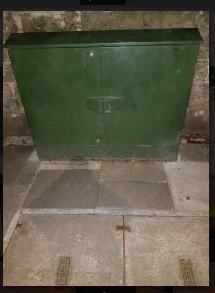 small green box.jpg
