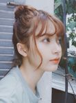 Profile (Adelahelen)