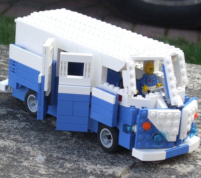Legobluey2.jpg